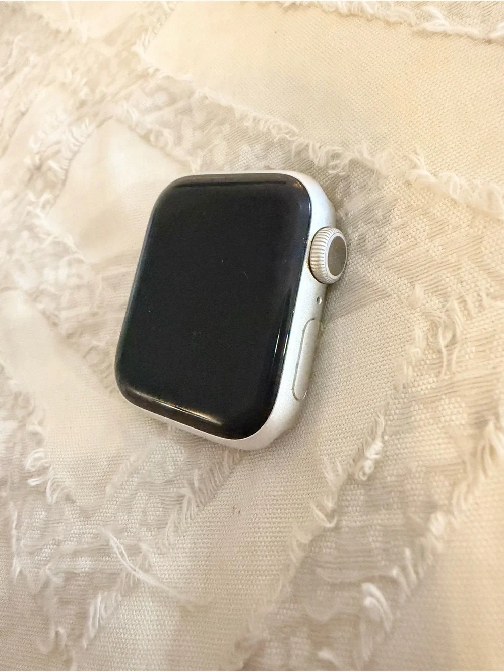 APPLE Watch Series 5 – 40mm – Silver (GPS)